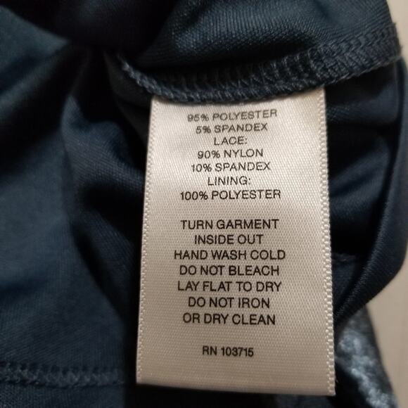 Valerie Stevens tank top sz small - Picture 8 of 9